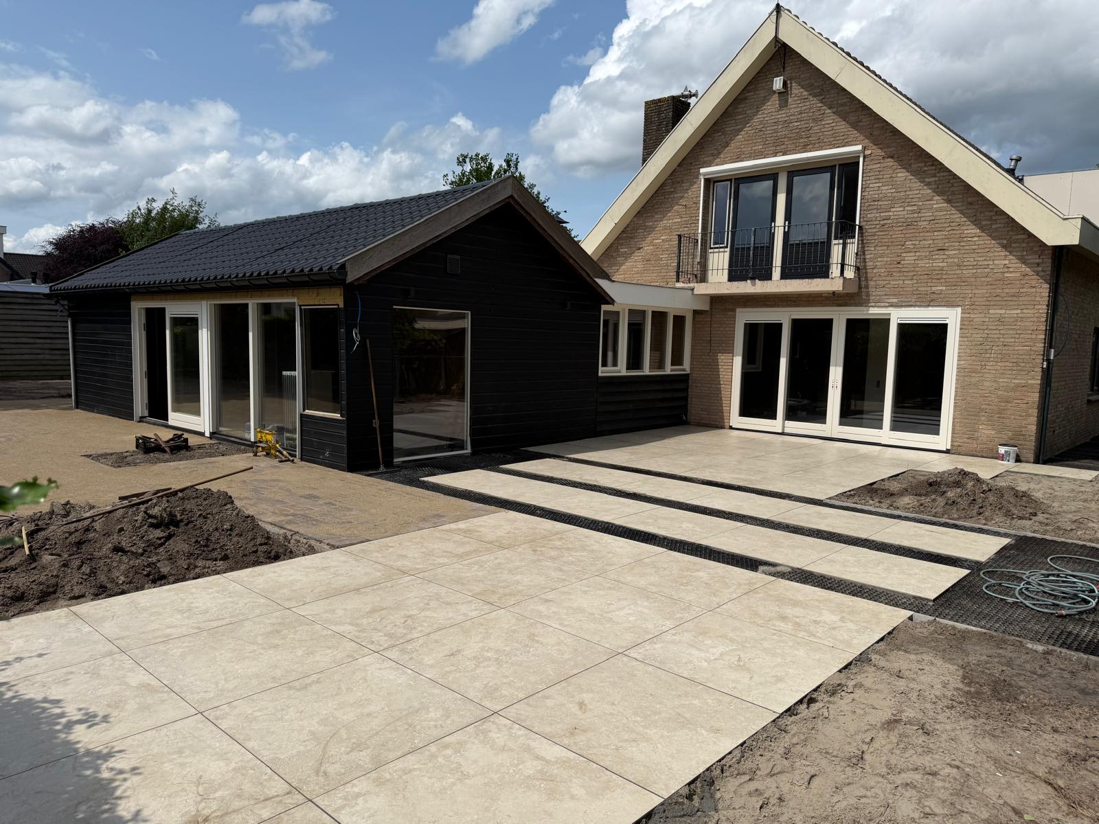 Rovenz project 16